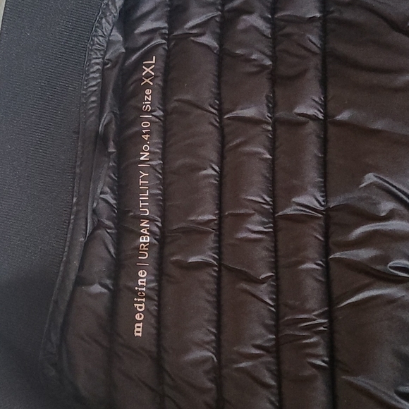 Light jacket - Picture 1 of 5